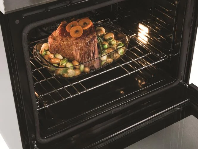 Large Oven Capacity - Spacious Interiors to Accommodate More of Everything.