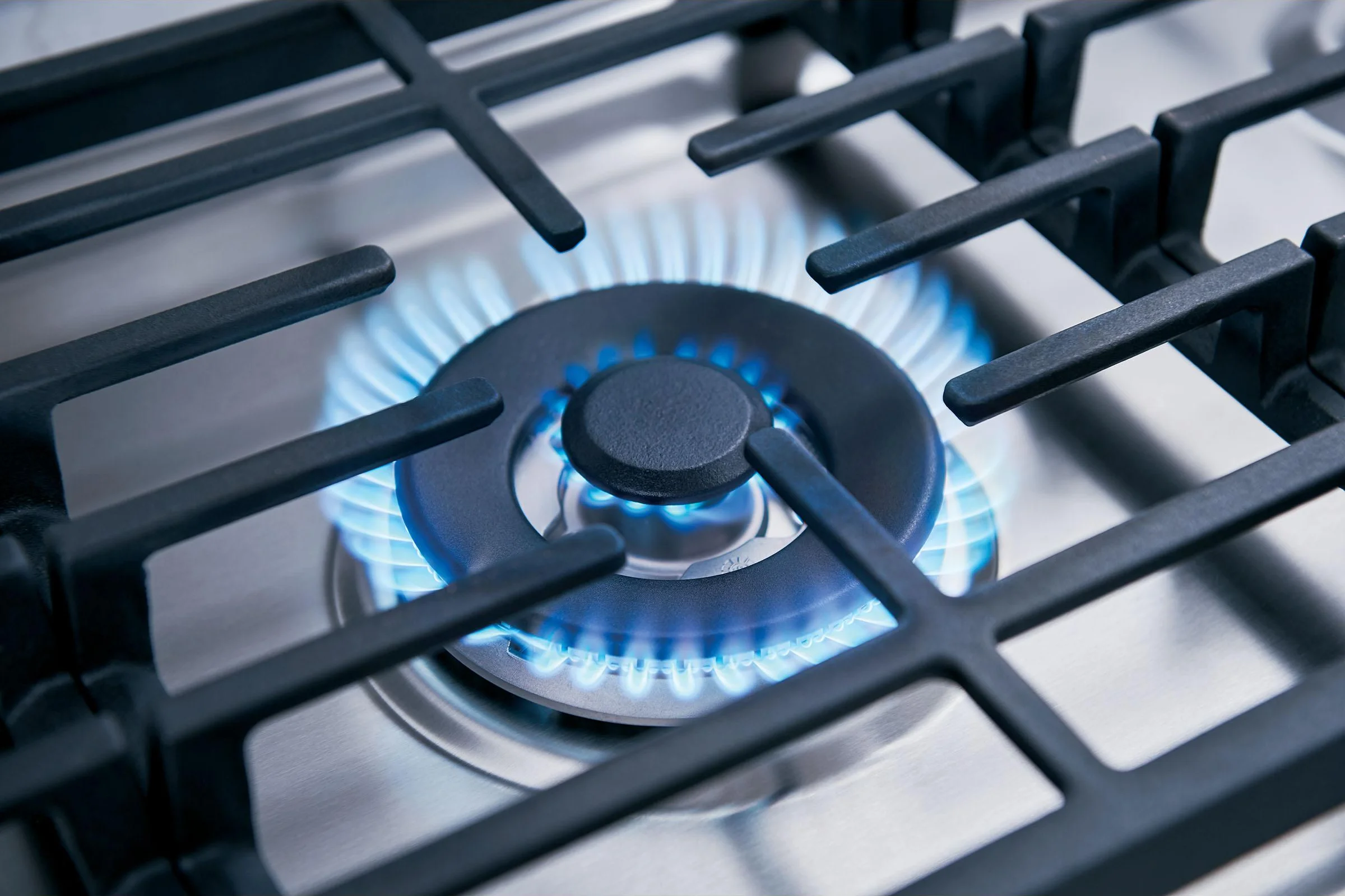 Versatile burner complements every cooking style