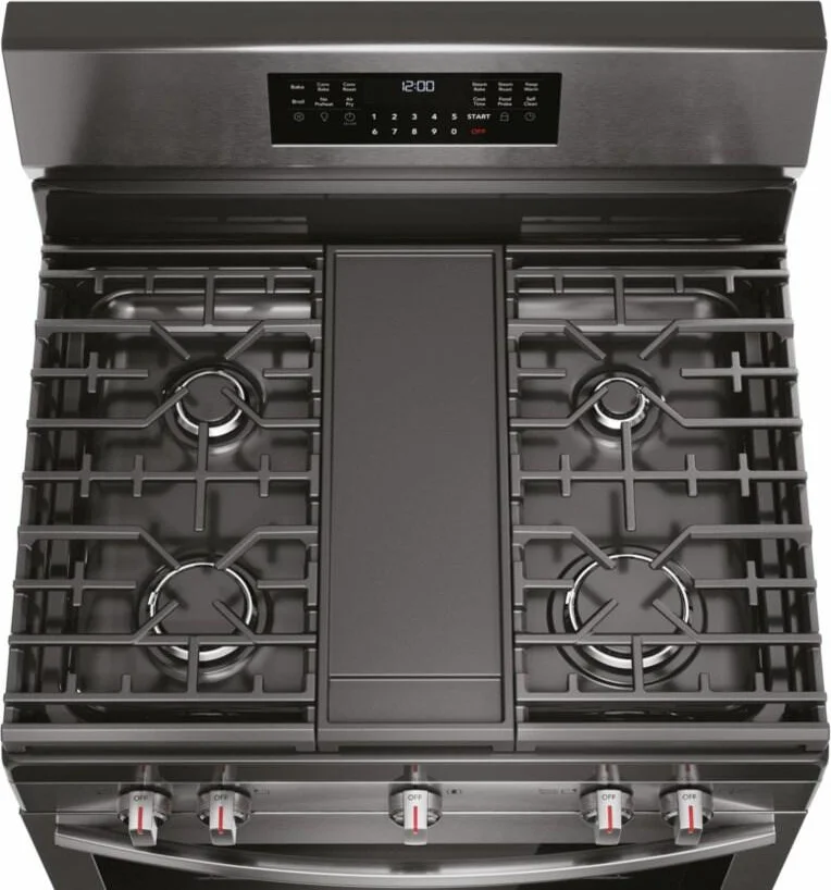 Five Burner Cooktop + Integrated Griddle