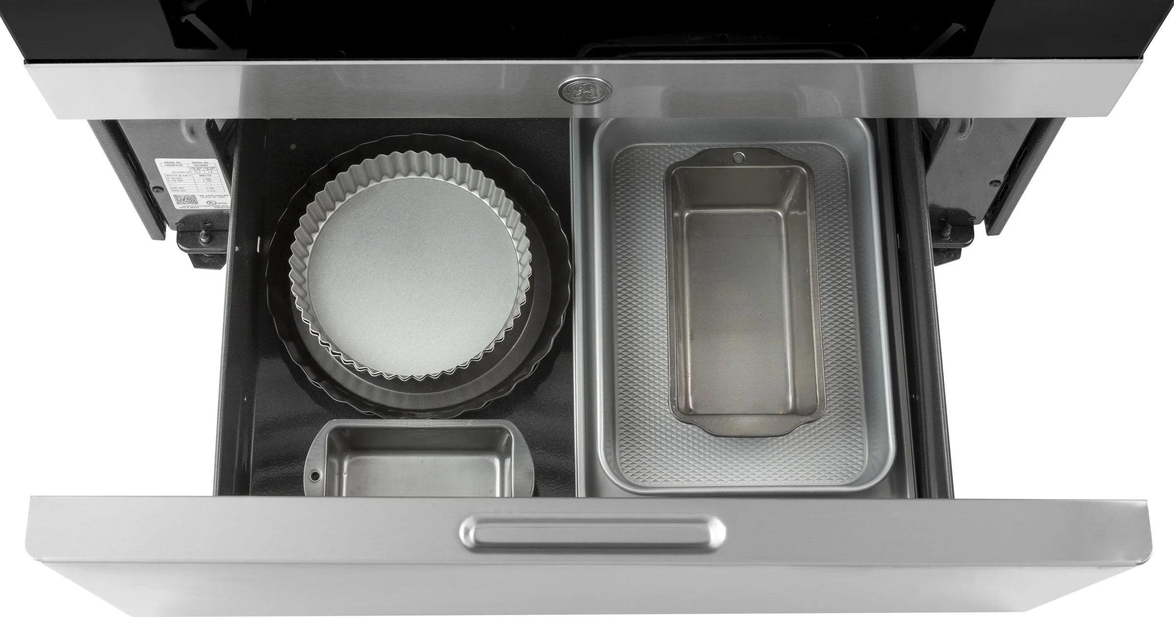 Removable full-width storage drawer