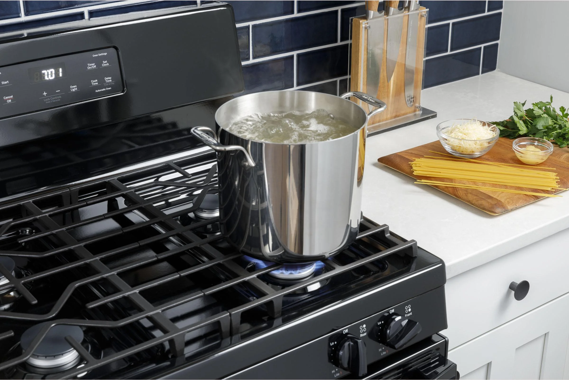 13,000-BTU burner