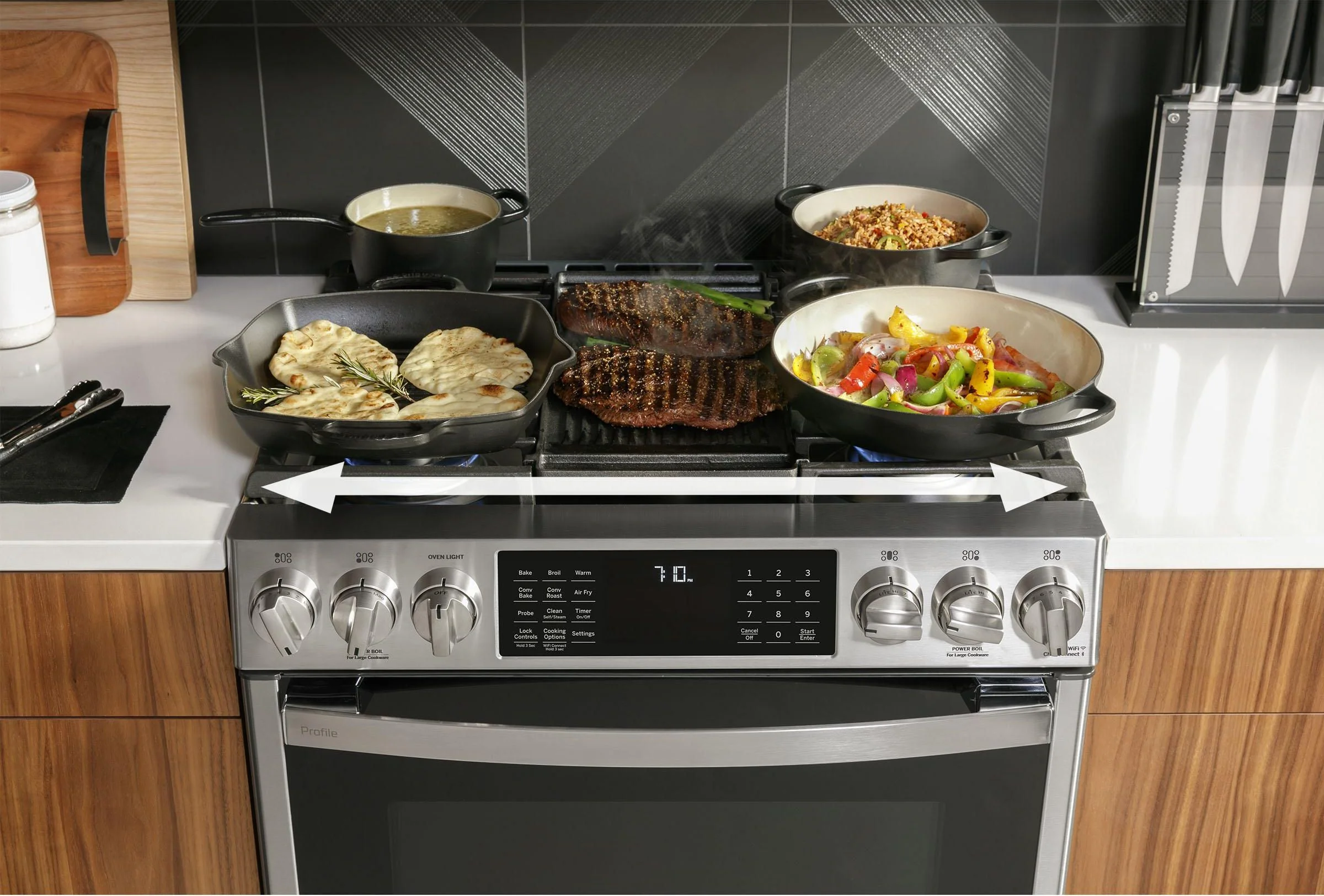 Edge-to-edge cooktop