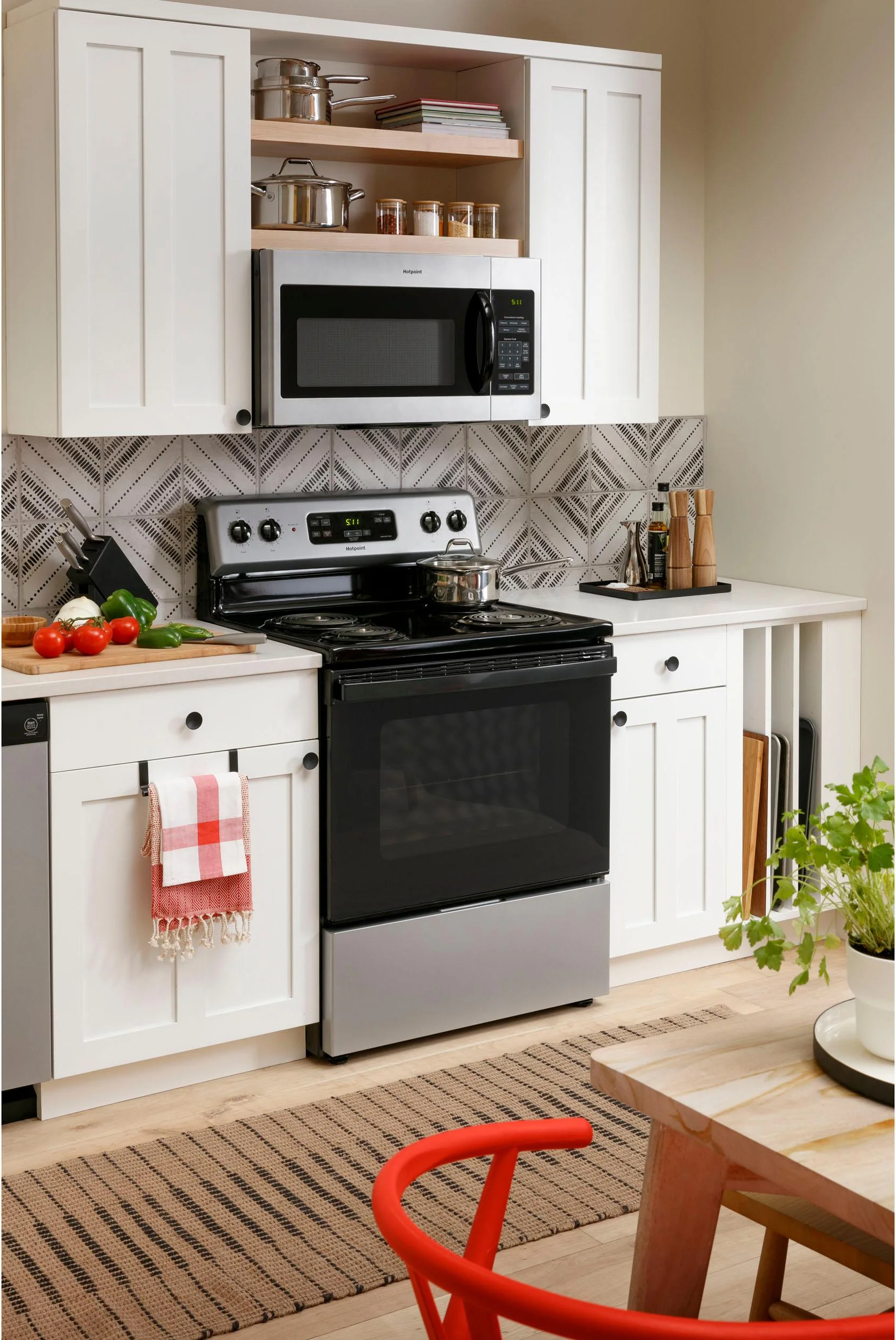 Silver Metallic Finish (matches PRO-Steel)