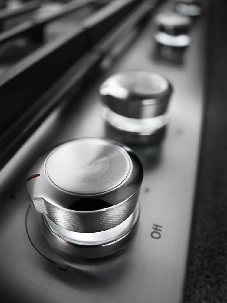 Multi-Finish Back-Lit Knobs