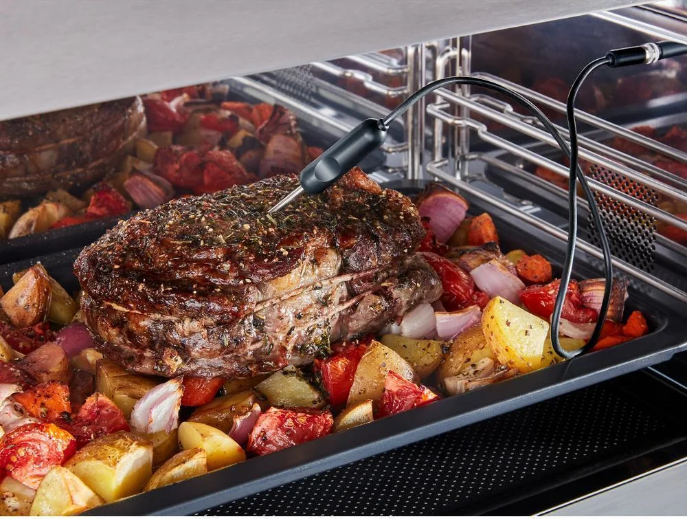 Integrated Meat Thermometer