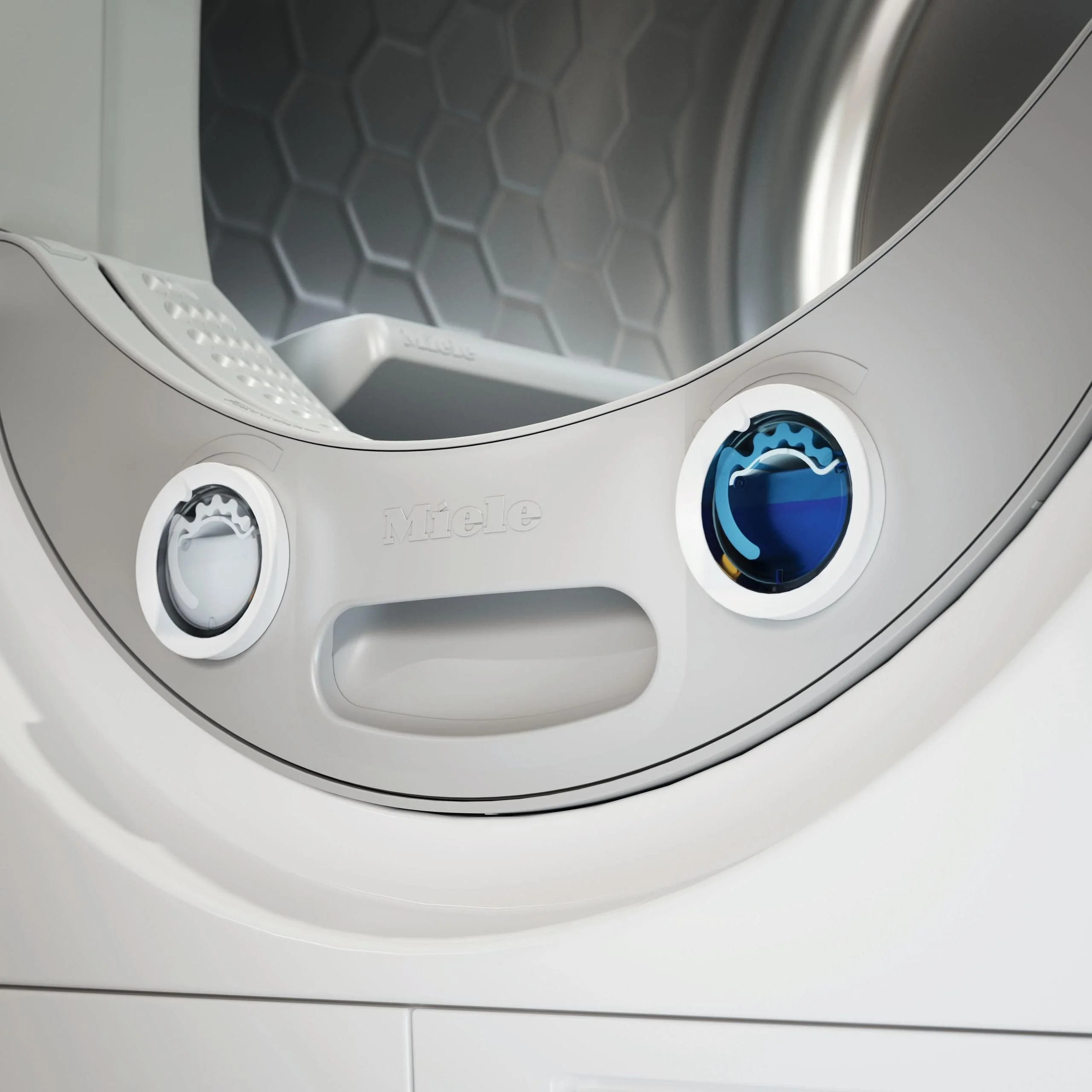 Tumble dryer fragrances