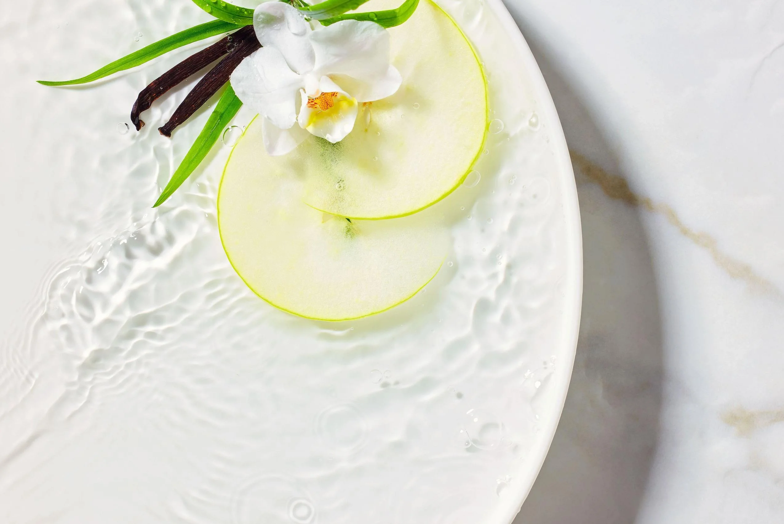 Nature fragrance flacon