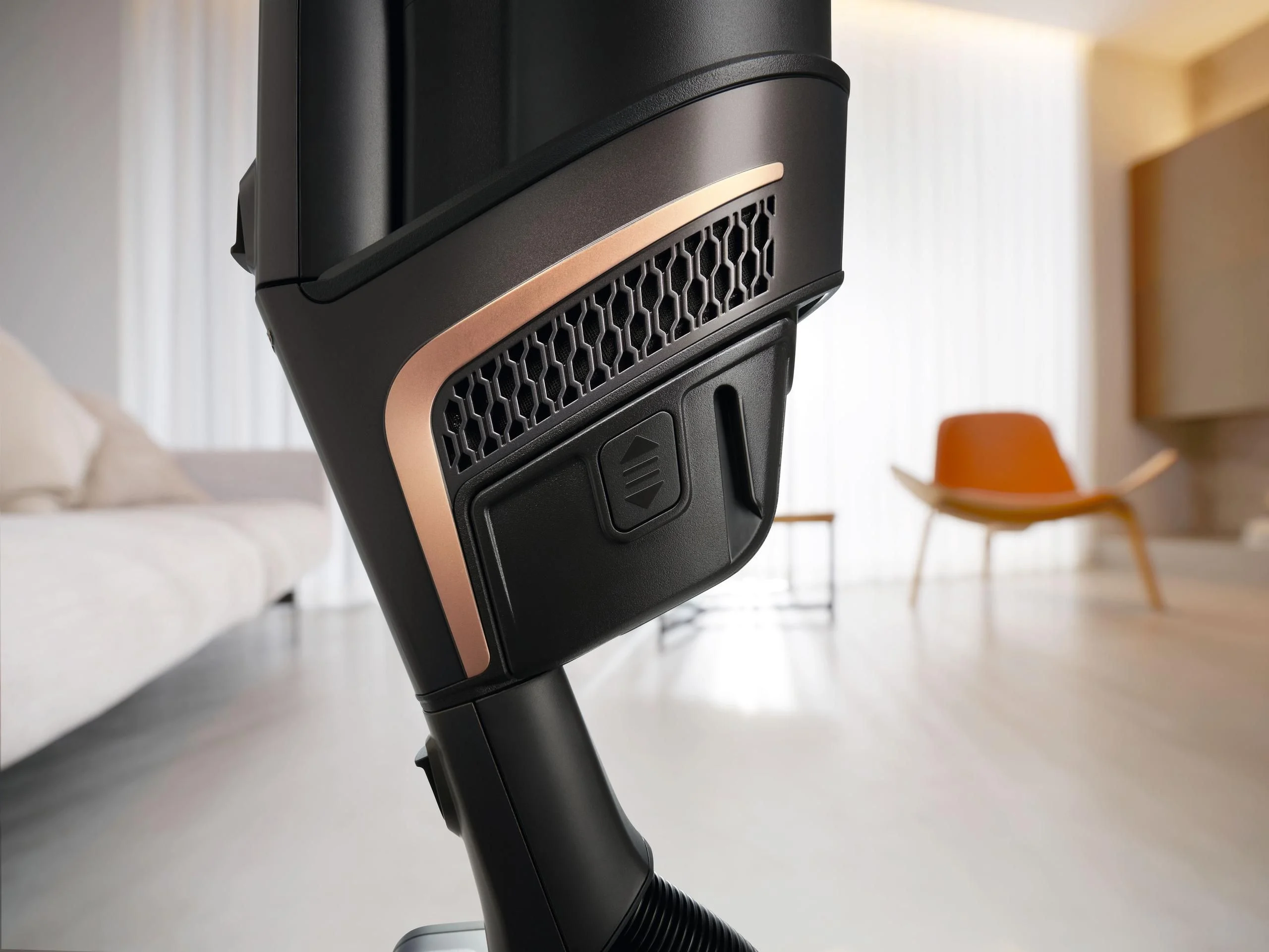 Maintenance-free HEPA * lifetime filter