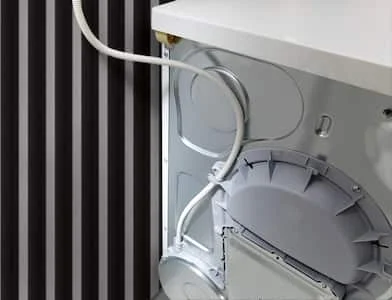Integrated condensed water drainage