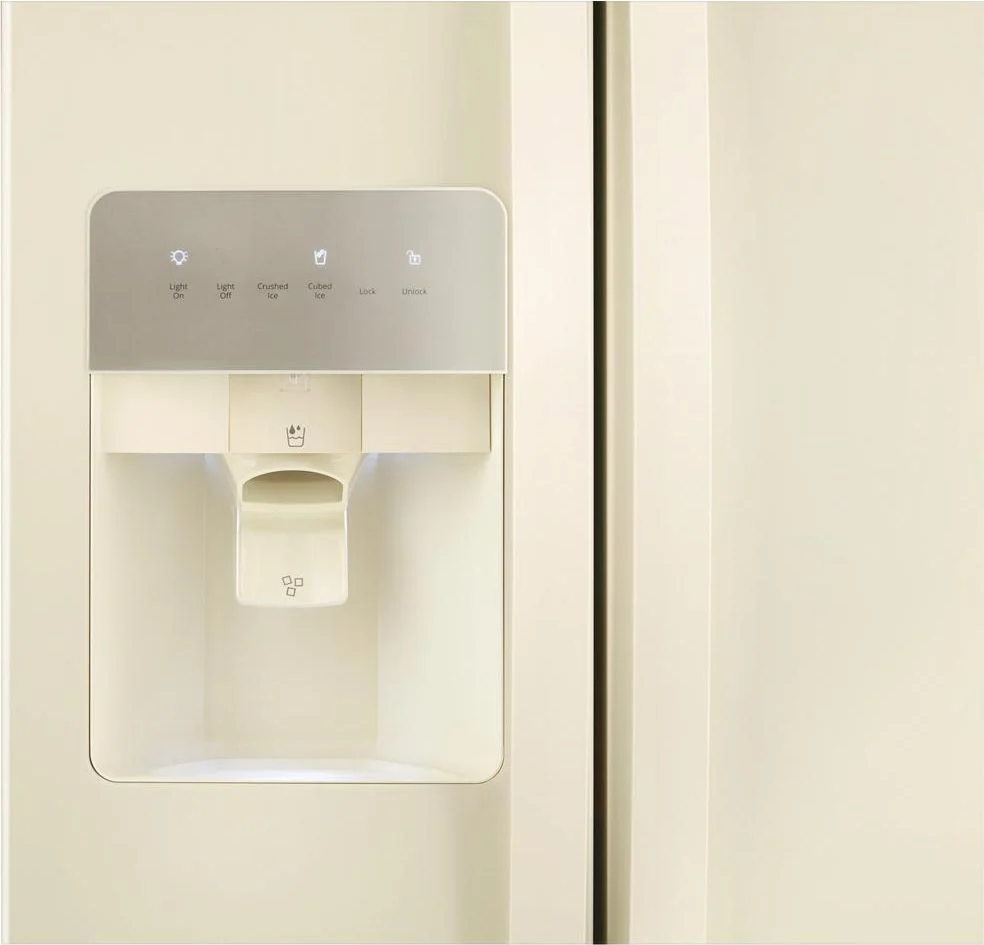 Exterior Ice and Water Dispenser with EveryDrop(TM) Water Filtration