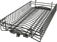 Basket with spraying tube