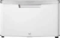 Contemporary Classic Pedestal